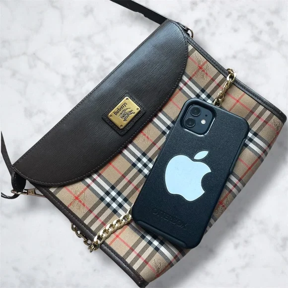 Burberry Haymarket check bag - Picture 12 of 15